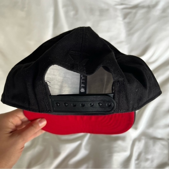 Black TaylorMade Lifestyle New Era 9FIFTY Hat OS - Picture 5 of 9